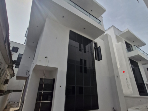 Neatly built four bedroom detached duplex (ikate4bdd02)