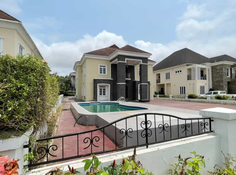 Newly built five bedroom detached duplex (chevrn5bdd01)