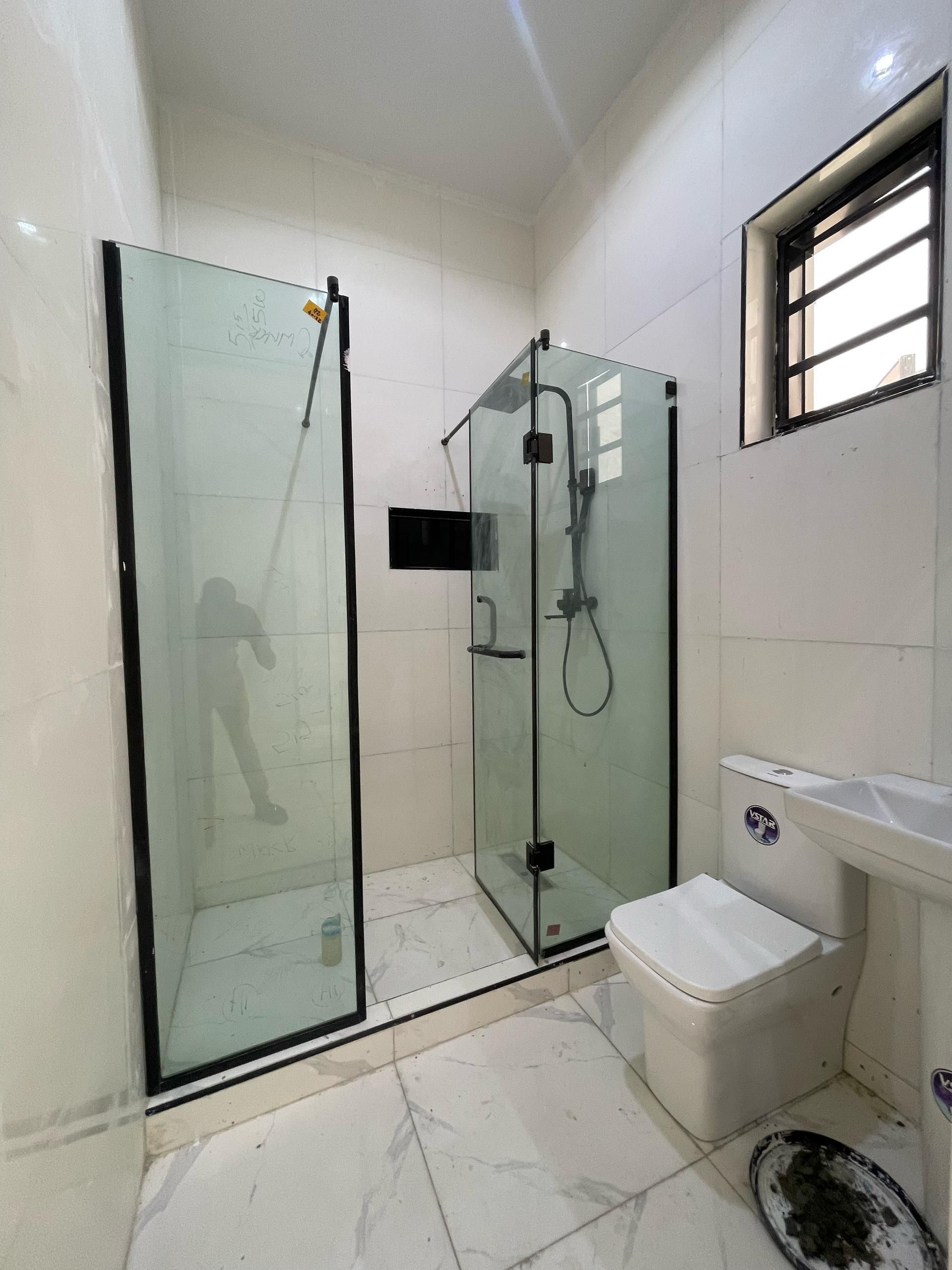 Five bedroom detached duplex in a serene environment (CHEVRN5BDD02)