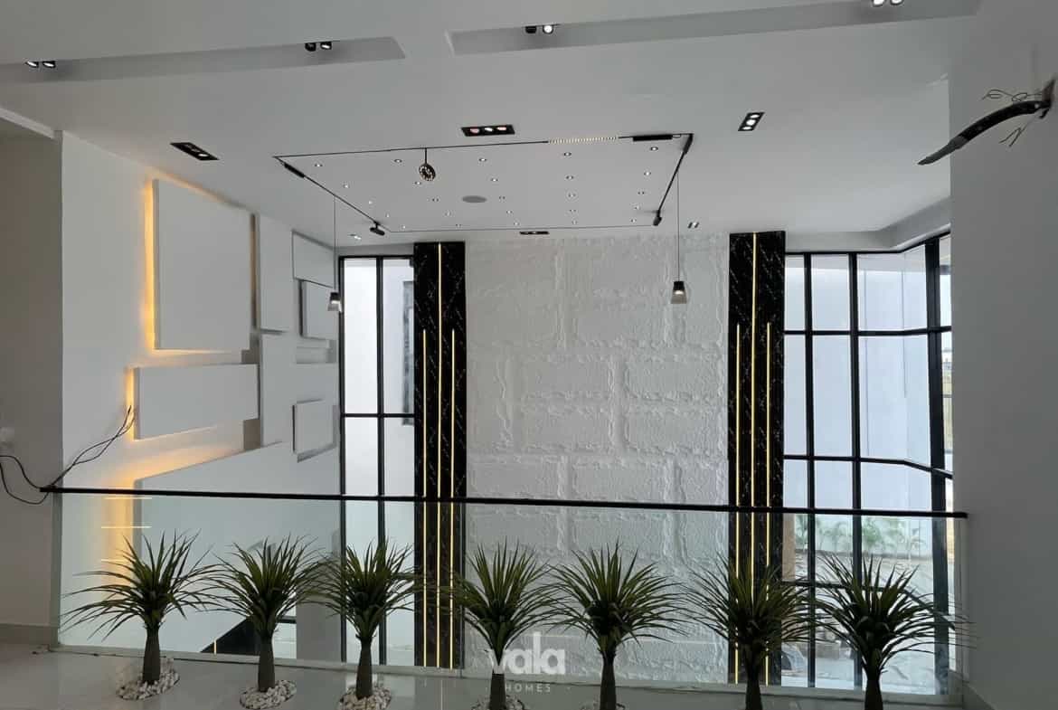 Luxury five bedroom detached duplex (CHEVRN5BDD03)