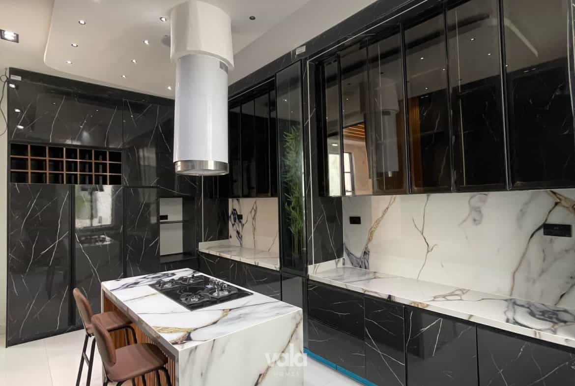 Luxury five bedroom detached duplex (CHEVRN5BDD03)