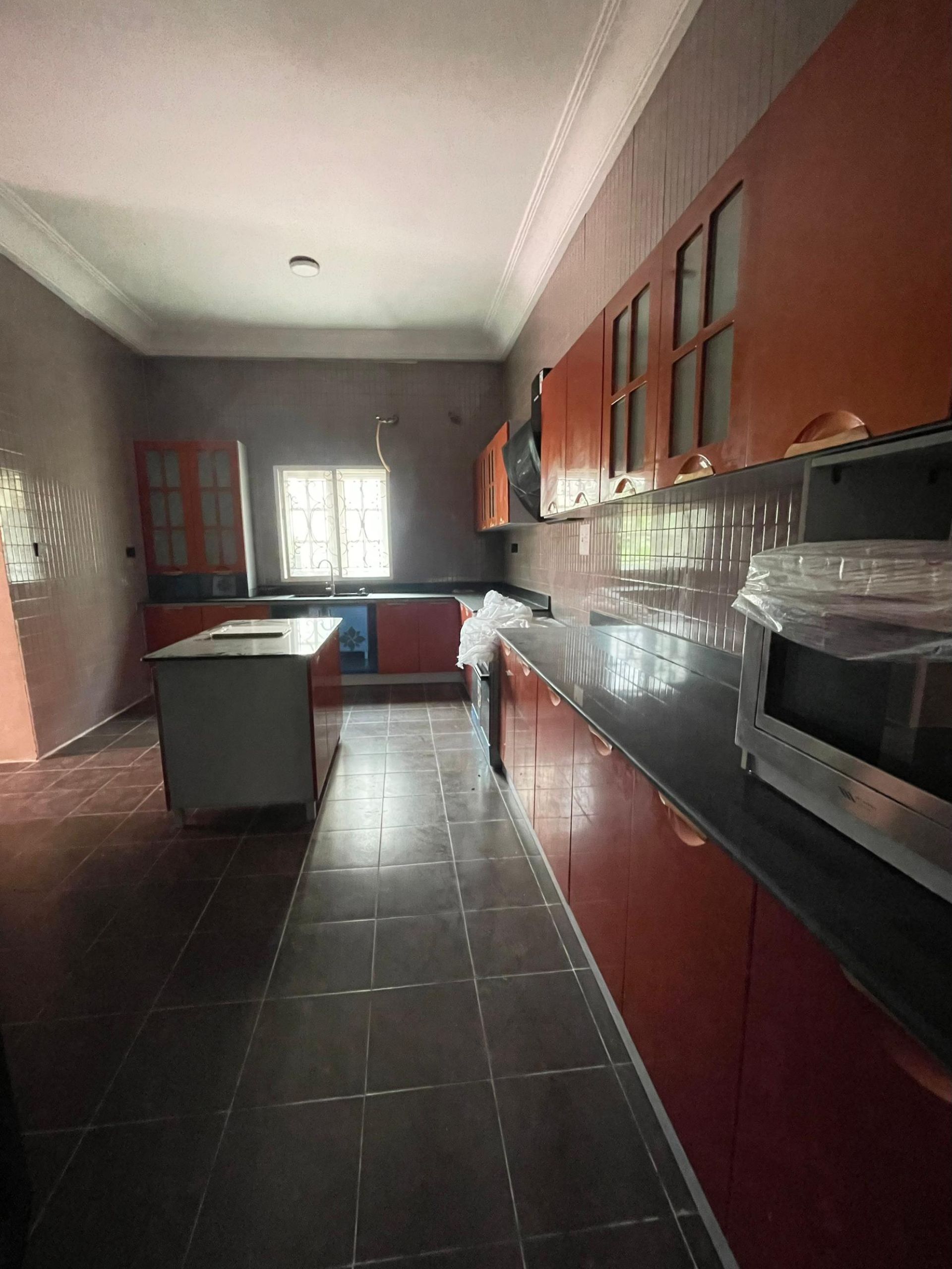 Newly built five bedroom detached duplex (CHEVRN5BDD01)