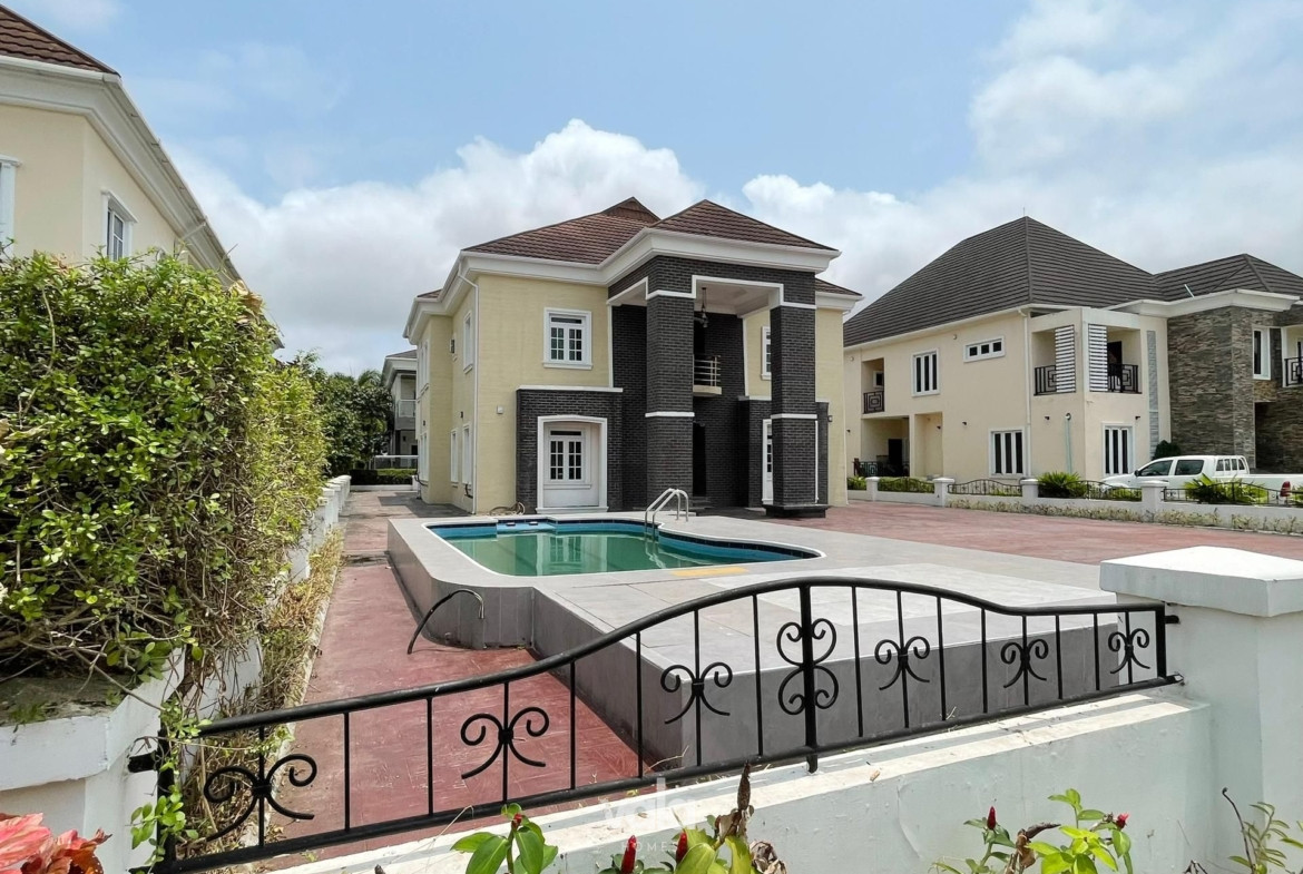 Newly built five bedroom detached duplex (CHEVRN5BDD01)