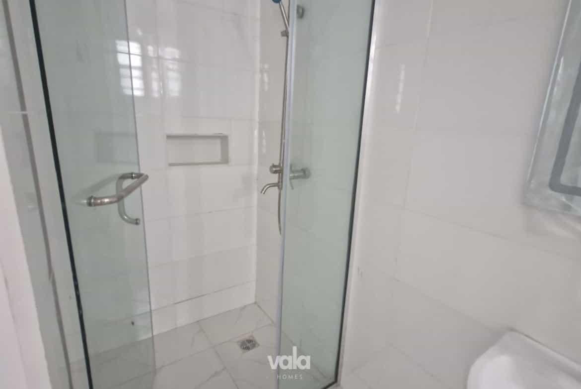 Newly built four bedroom detached duplex (orchid4bdd01)