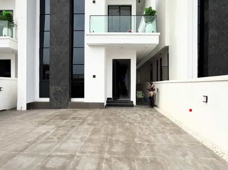 Five bedroom detached duplex (ajah5bdd06)