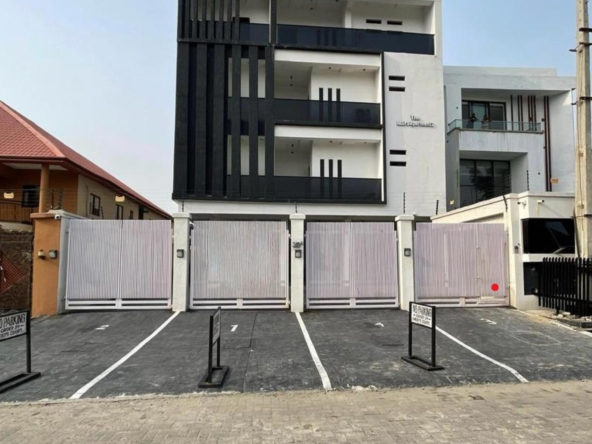 Furnished four bedroom maisonette (lekki4bm01)