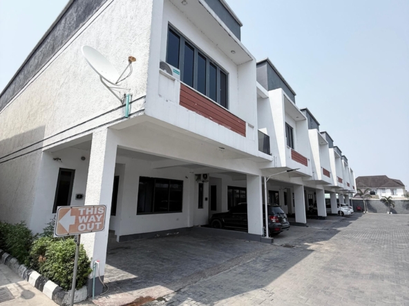 Newly built four bedroom terrace duplex (ologolo4td01)
