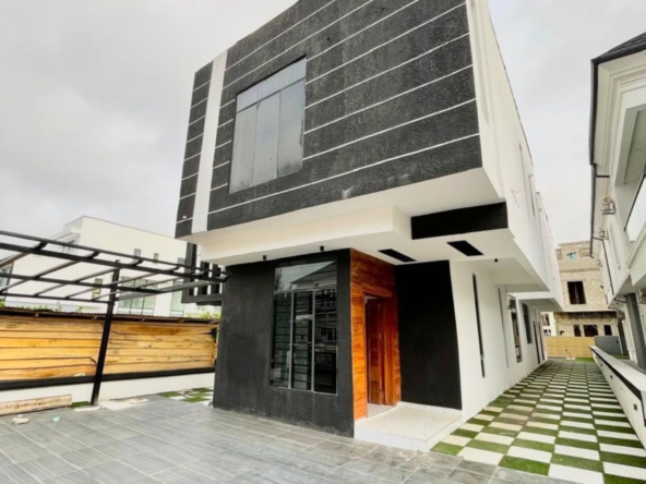 Five bedroom detached duplex (megamd5bdd012)