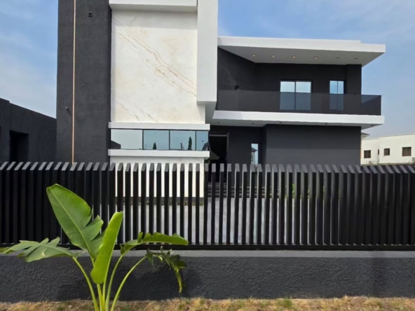 Elegant five bedroom detached duplex (ajah5bdd04)