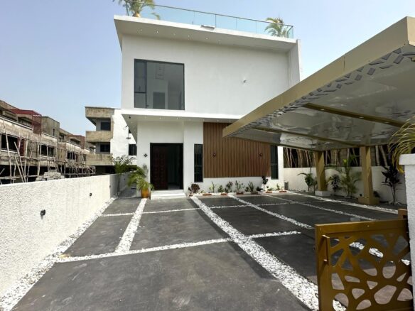 Modern five bedroom detached duplex (orchid5bdd03)