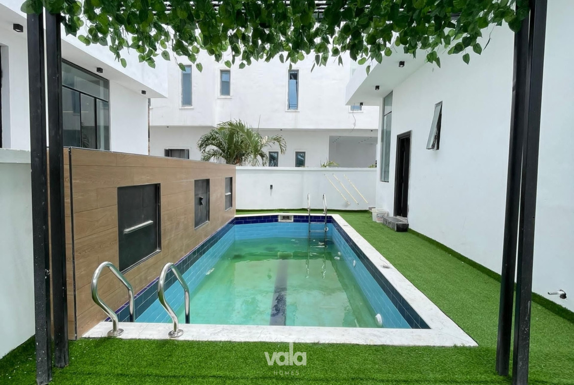 Elegant five bedroom detached duplex (osapa5bdd01)