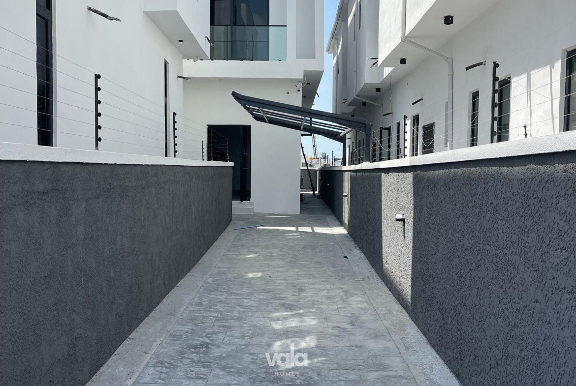 Elegant Four Bedroom Semi-Detached Duplex (orchid4bsd02)