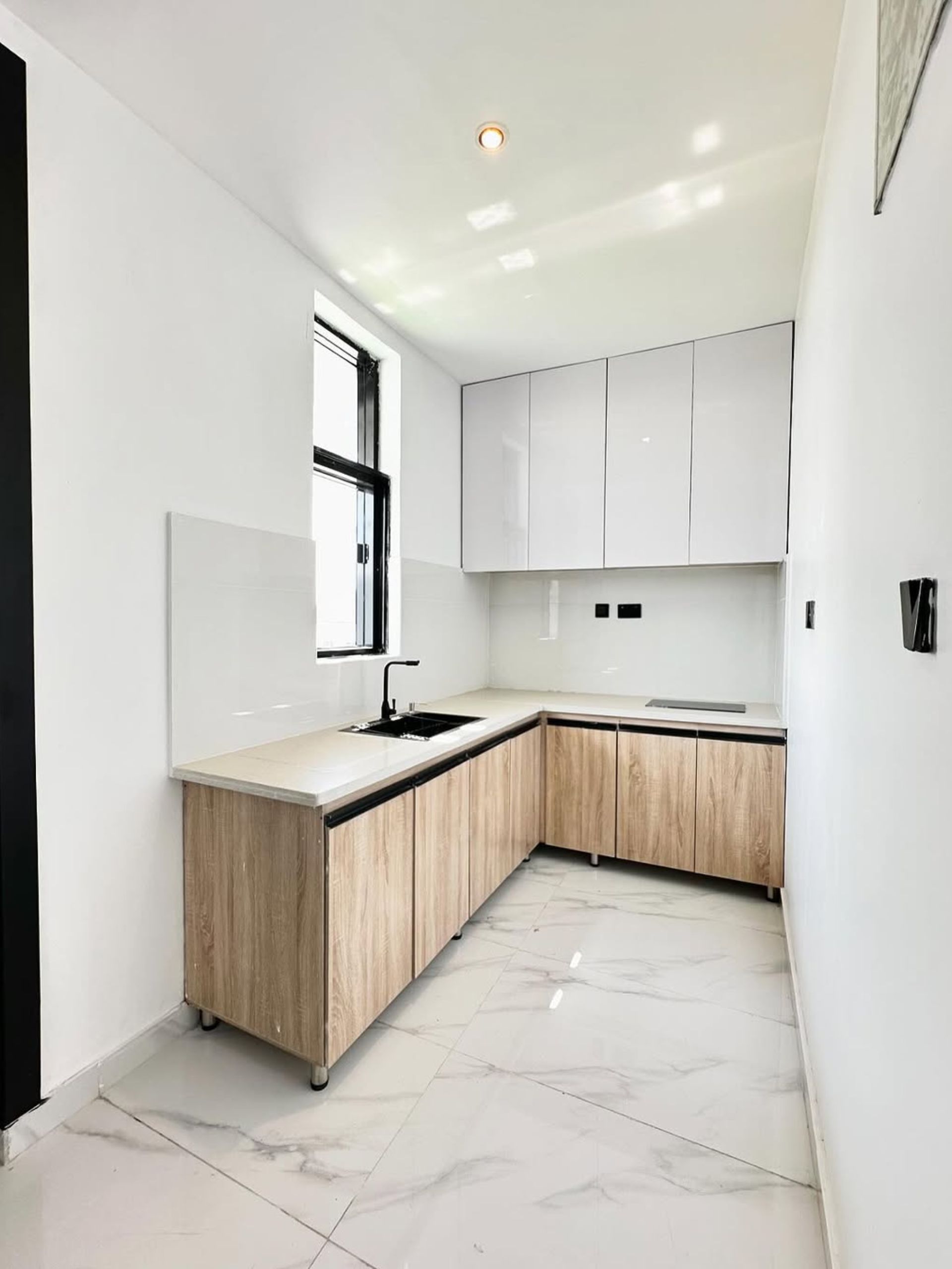 Five bedroom detached duplex (orchid5bd02)
