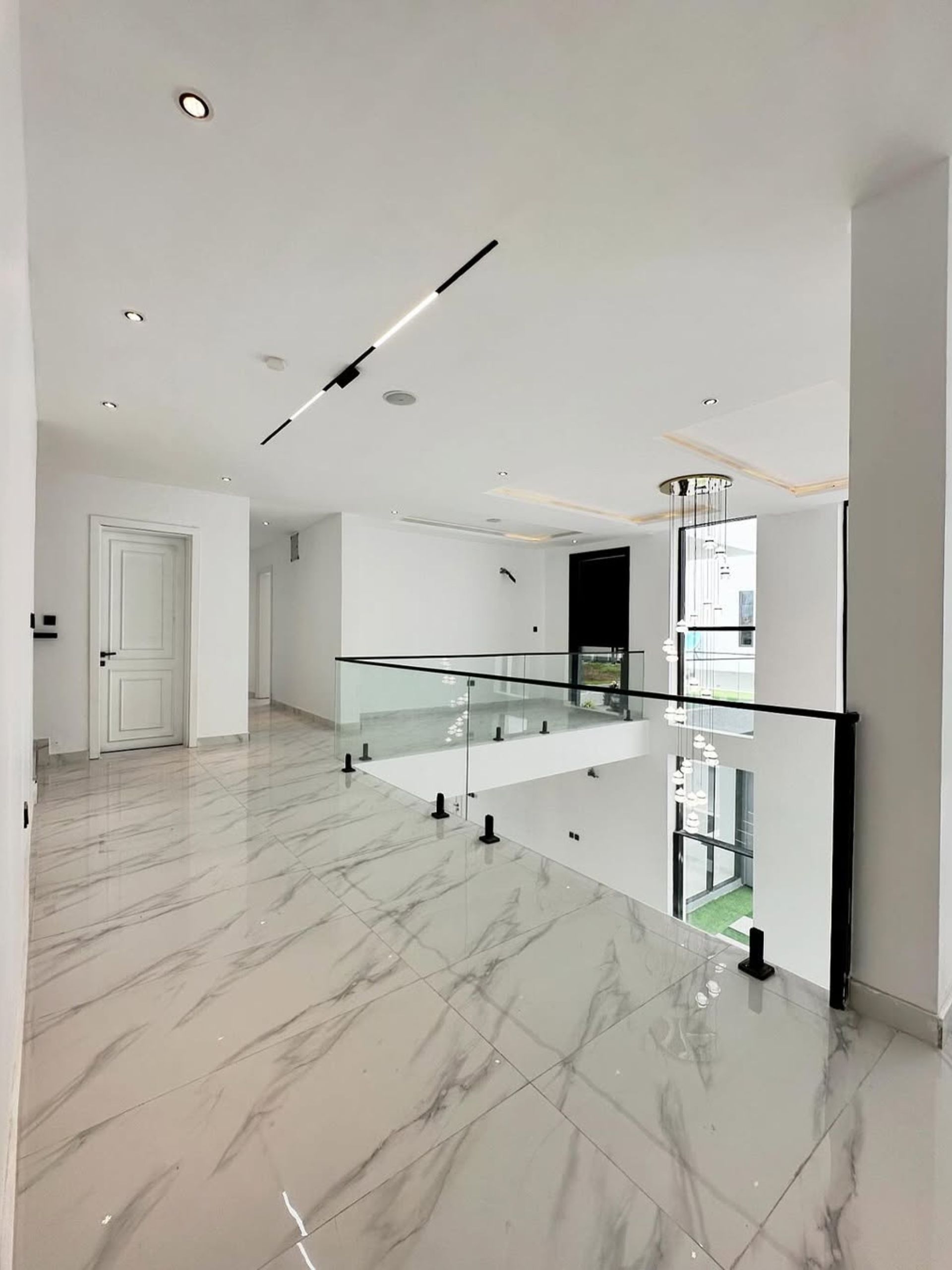Five bedroom detached duplex (orchid5bd02)