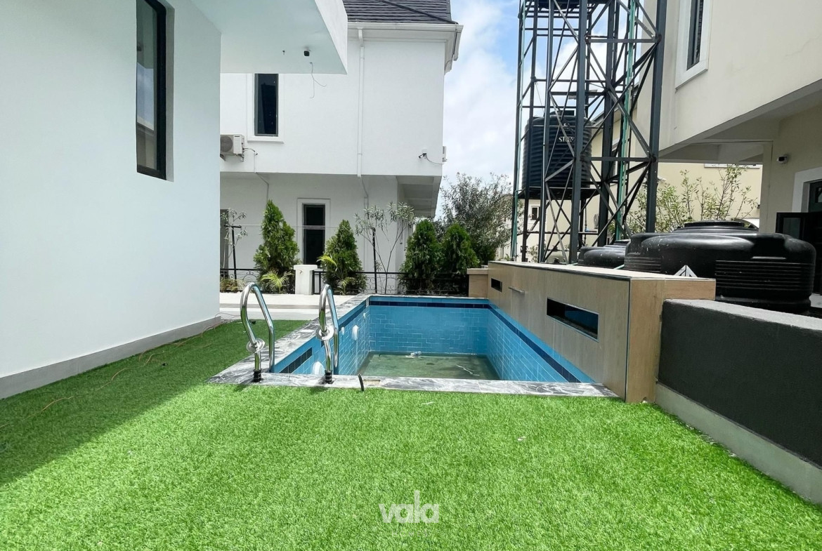 Luxury 5 bedroom semi detached duplex (osapa5bsdd02)