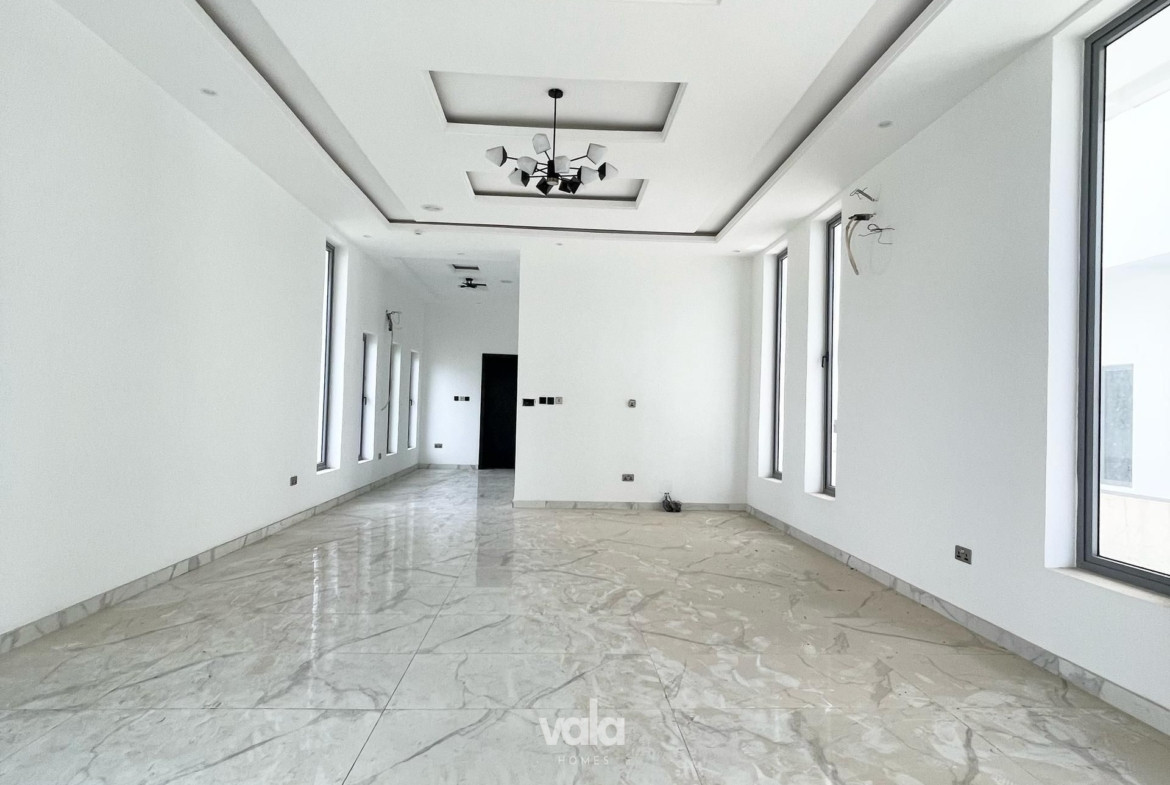 Luxury five bedroom detached duplex (osapa5bdd05)