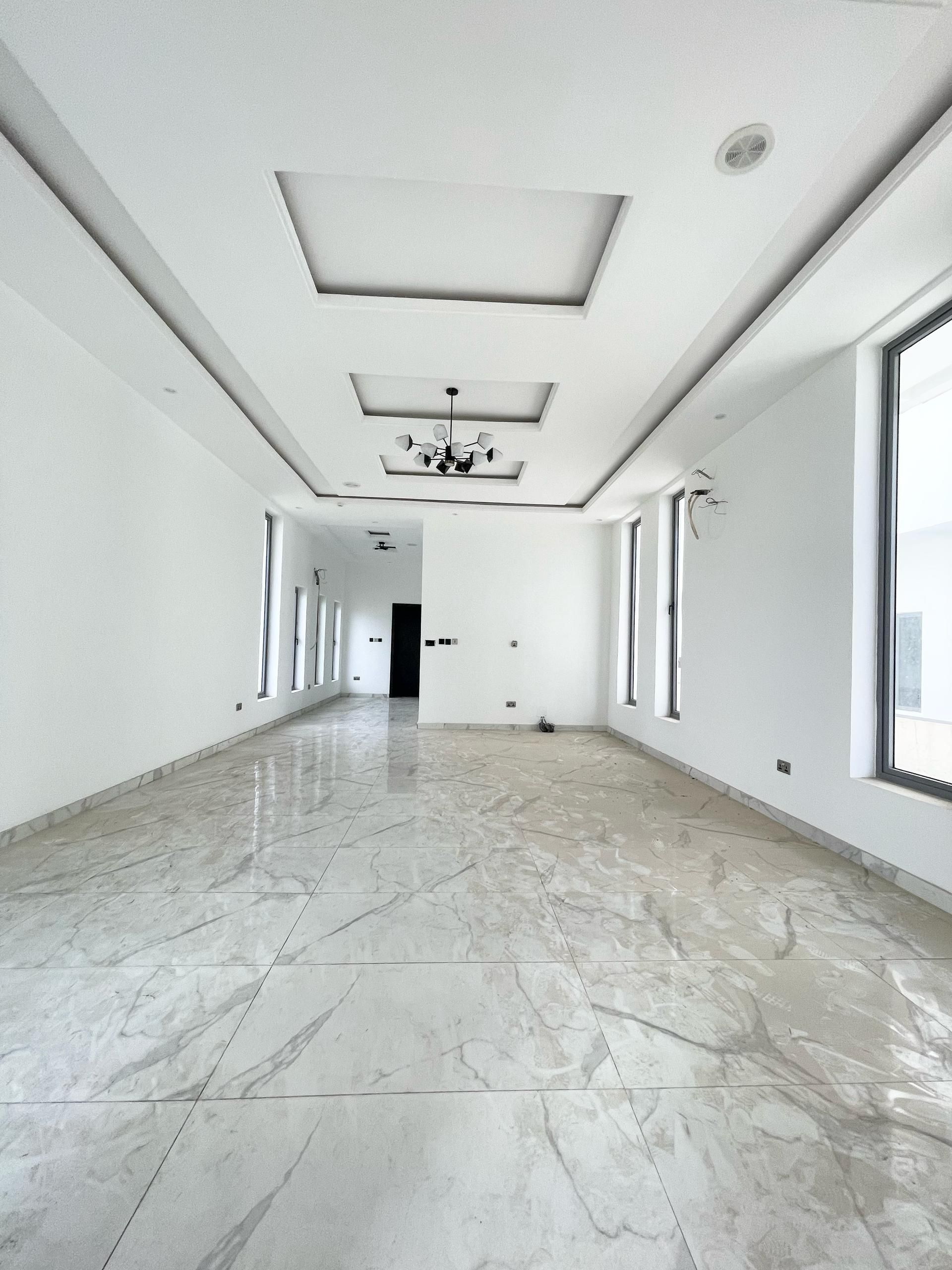 Luxury five bedroom detached duplex (osapa5bdd05)