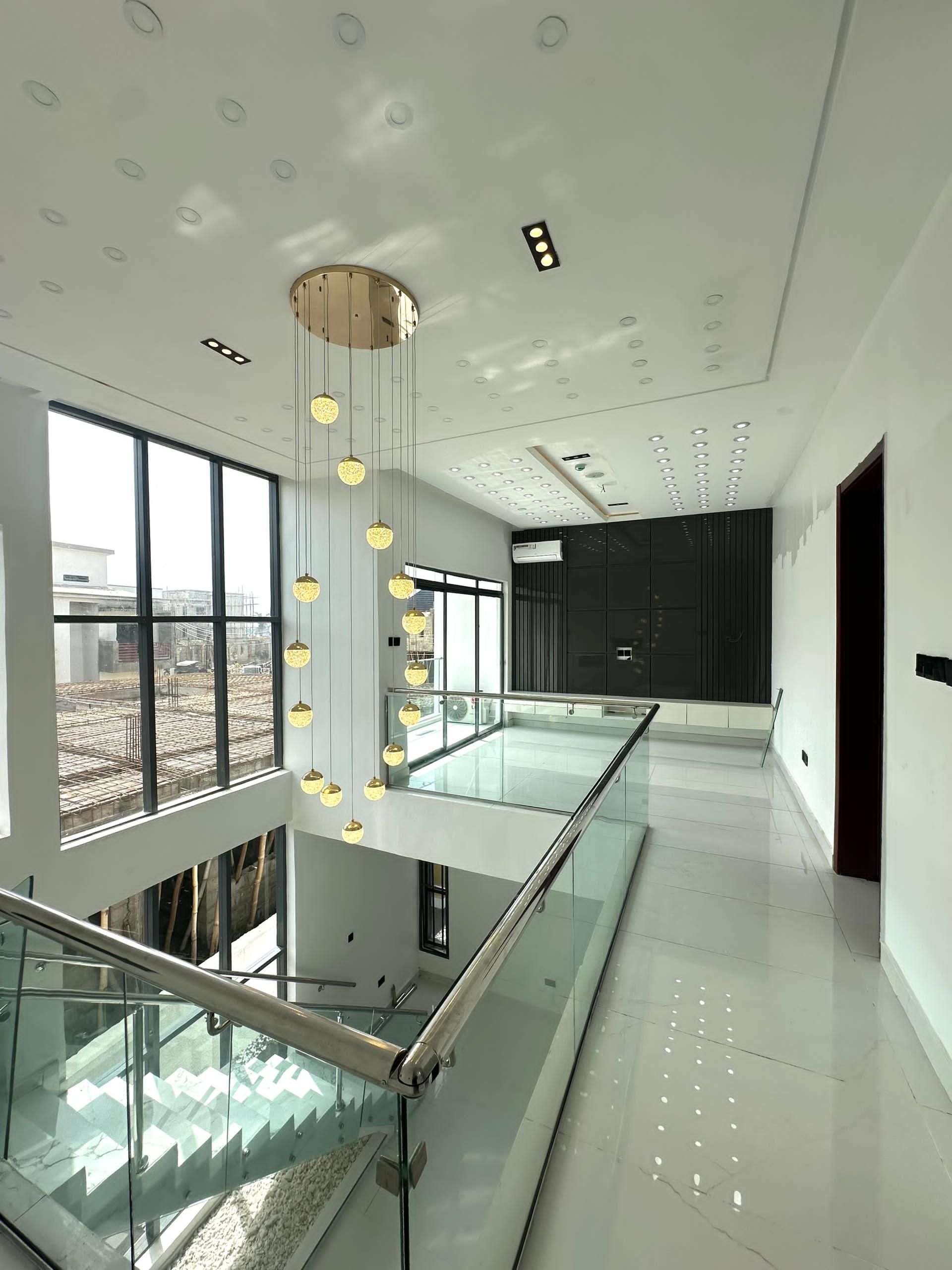 Modern five bedroom detached duplex (orchid5bdd03)