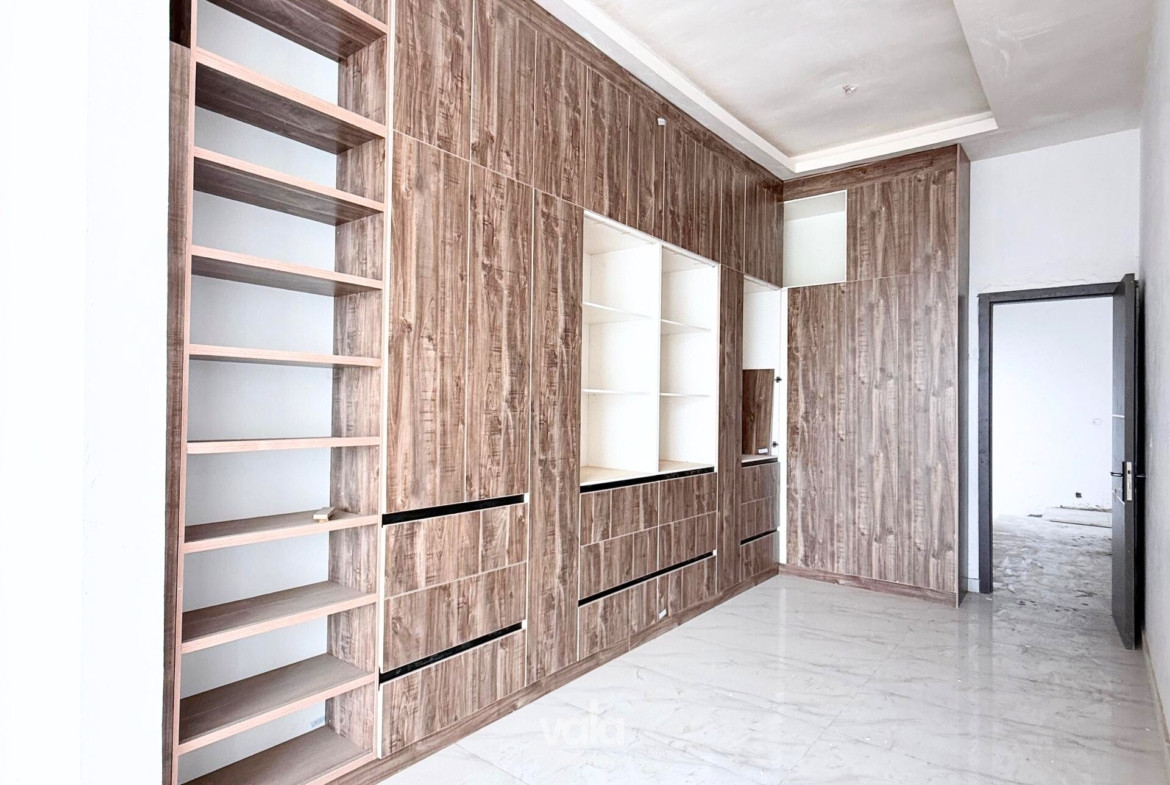 Newly-built five bedroom fully detached duplex (osapa5bdd02)