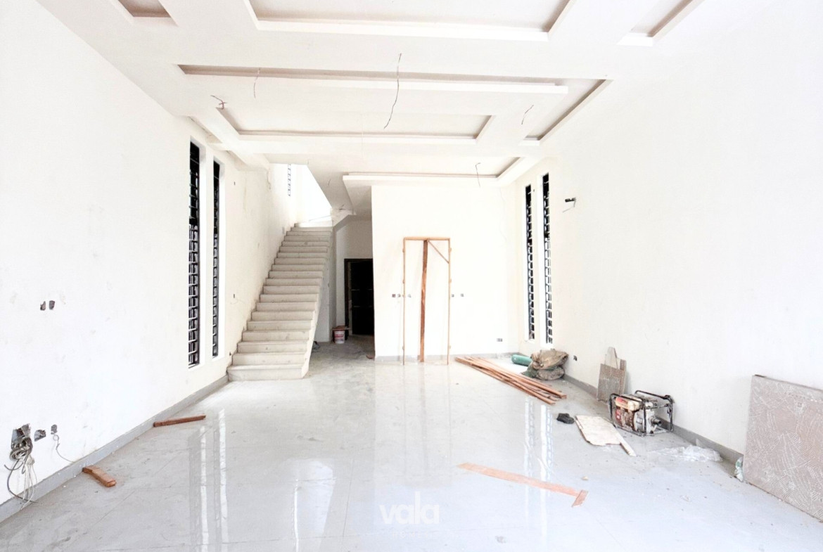 Newly-built five bedroom fully detached duplex (osapa5bdd02)