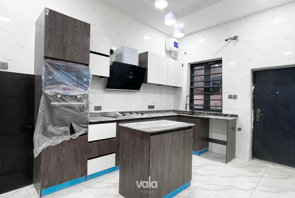Newly built four bedroom semi-detached duplex (orchid4bsd01)