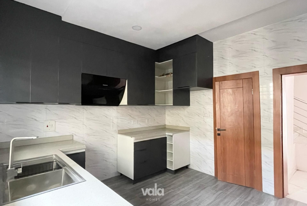 Newly built four bedroom semi-detached duplex (orchid4bsd03)