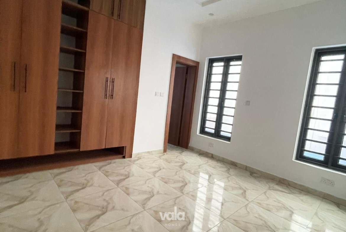 Newly built four bedroom semi-detached duplex (orchid4bsd03)