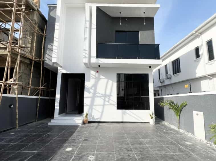 Newly built five bedroom detached duplex (ajah4bdd04)