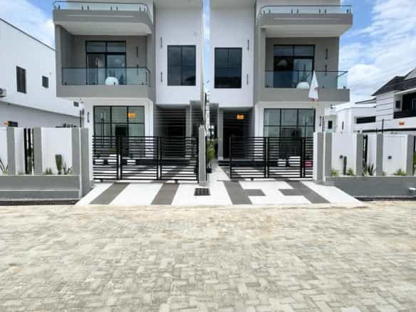 Luxury four bedroom detached duplex (ajah4bdd06)