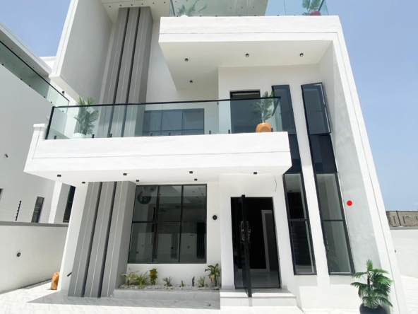 Newly built five bedroom detached duplex (ajah5bdd13)