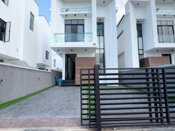 Contemporary five bedroom detached duplex (chevrn5bdd06)