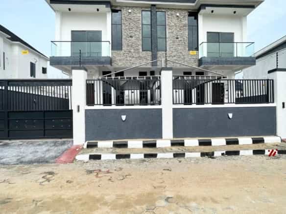 Newly built four bedroom semi detached (ikota4bsd03)