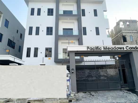 Luxury two bedroom apartment (lekki2b11)