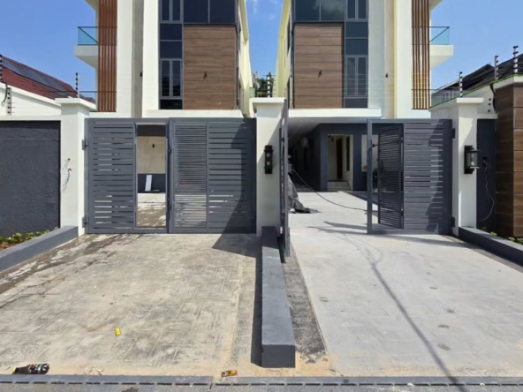 Newly built five bedroom detached duplex (lekki5dd02)