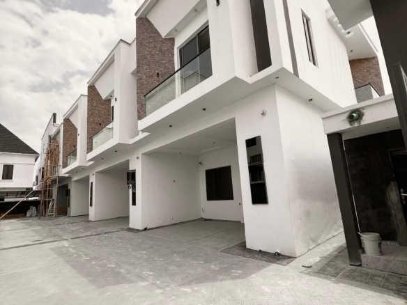 Newly built four bedroom terrace duplex (orchid4bt01)