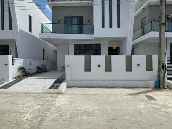 Four bedroom detached duplex (ajah4bdd01)