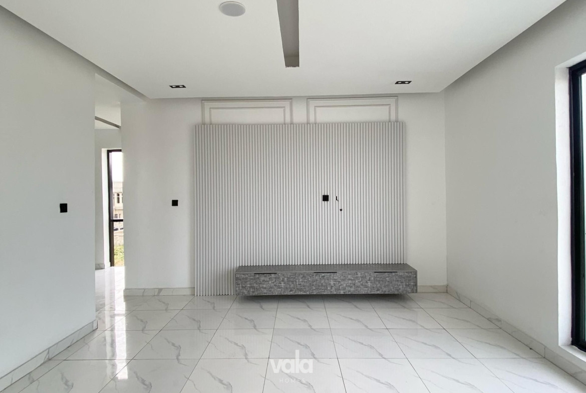 Contemporary five bedroom detached duplex (ORCHID5BDD06)