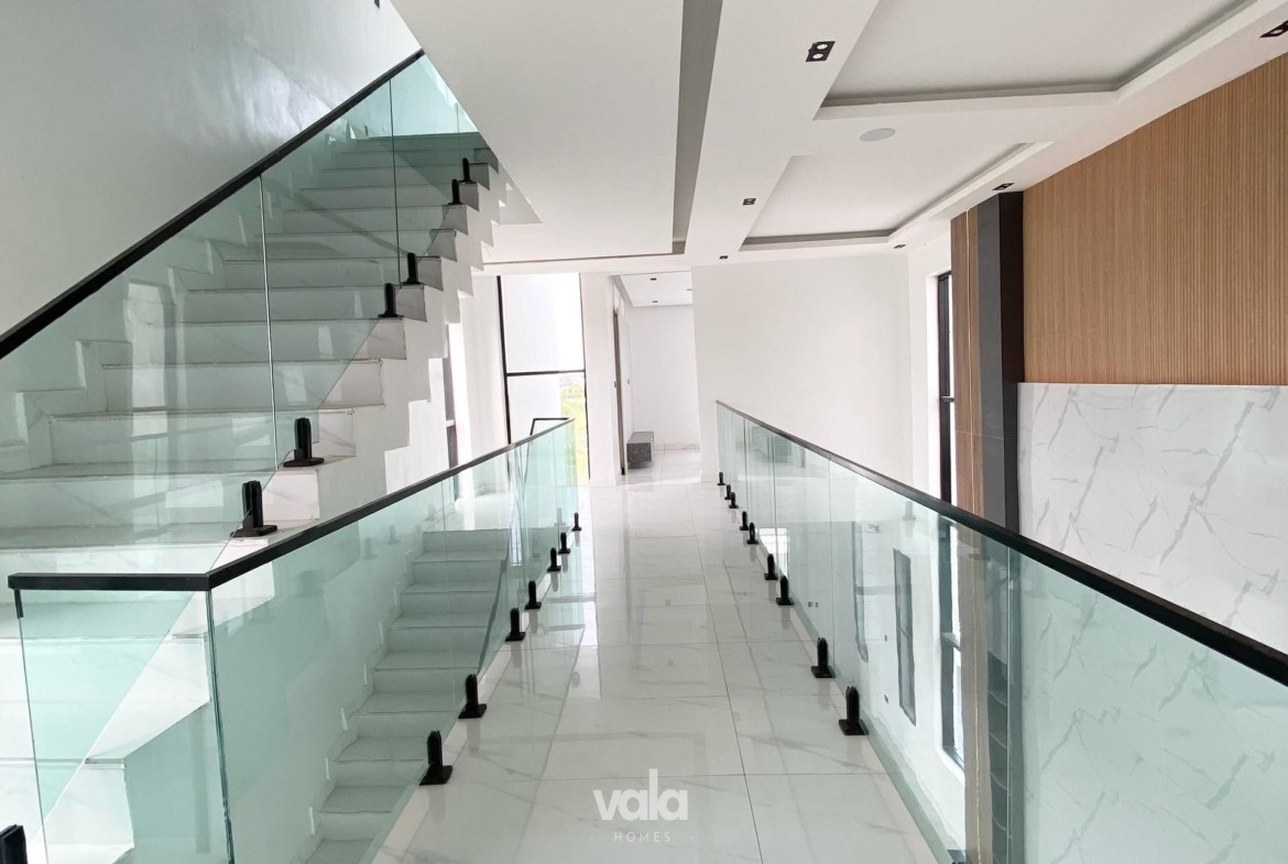 Contemporary five bedroom detached duplex (ORCHID5BDD06)