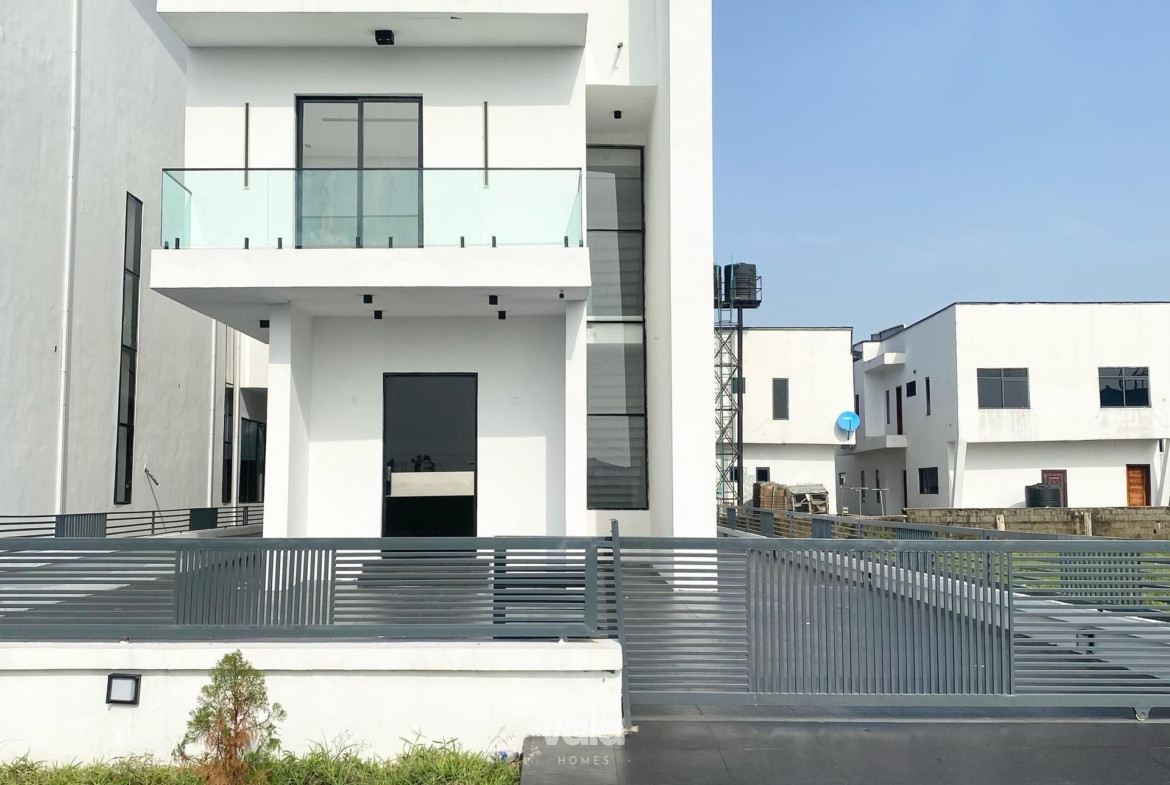 Contemporary five bedroom detached duplex (ORCHID5BDD06)