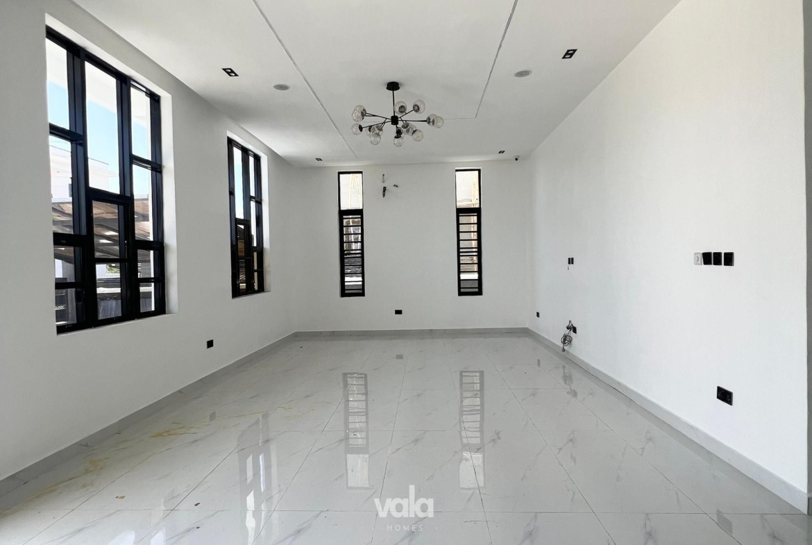 Contemporary five bedroom detached duplex (ORCHID5BDD07)