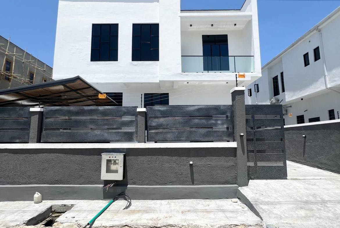 Contemporary five bedroom detached duplex (ORCHID5BDD07)
