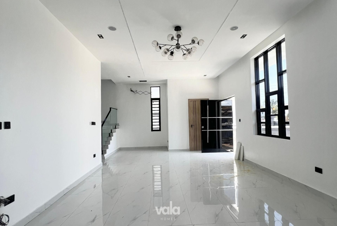 Contemporary five bedroom detached duplex (ORCHID5BDD07)