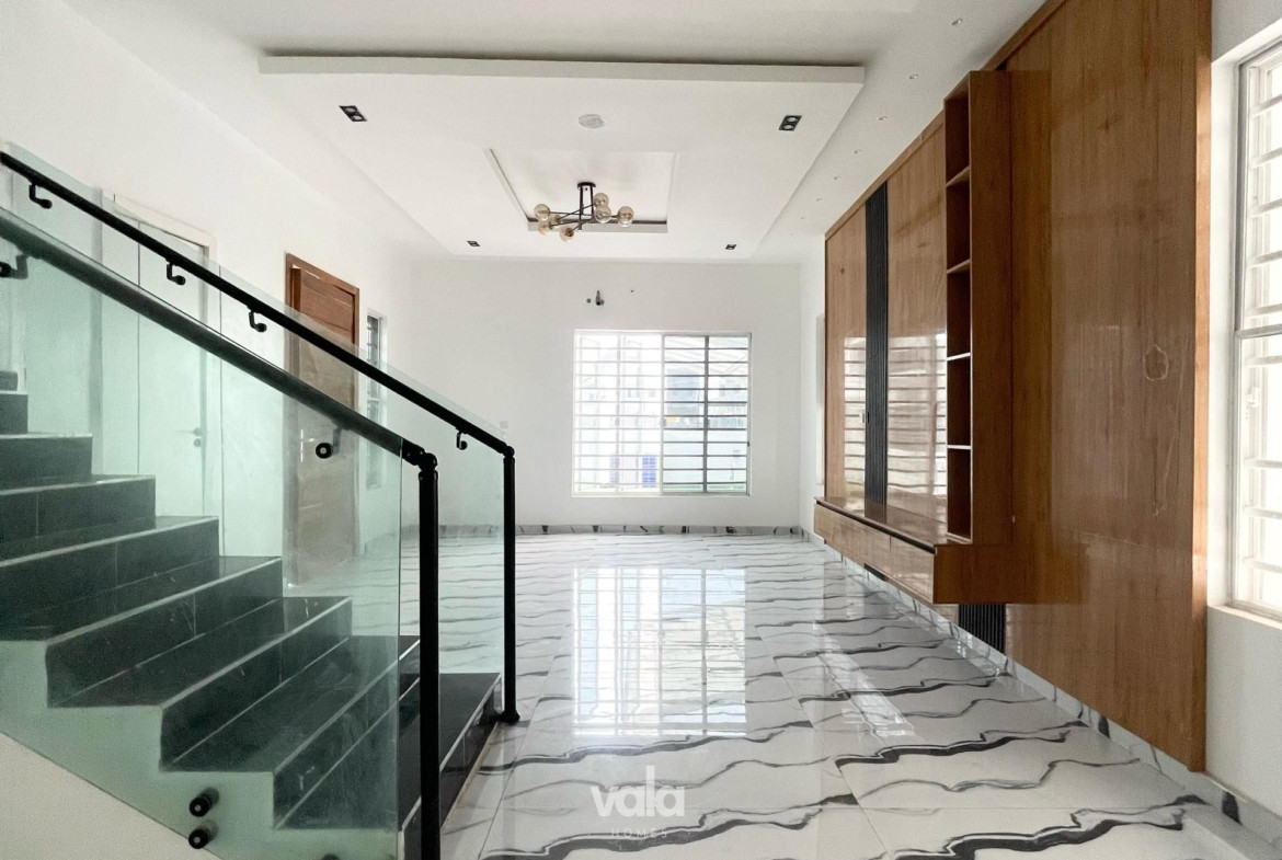 Four bedroom detached duplex (ORCHID4BD02)