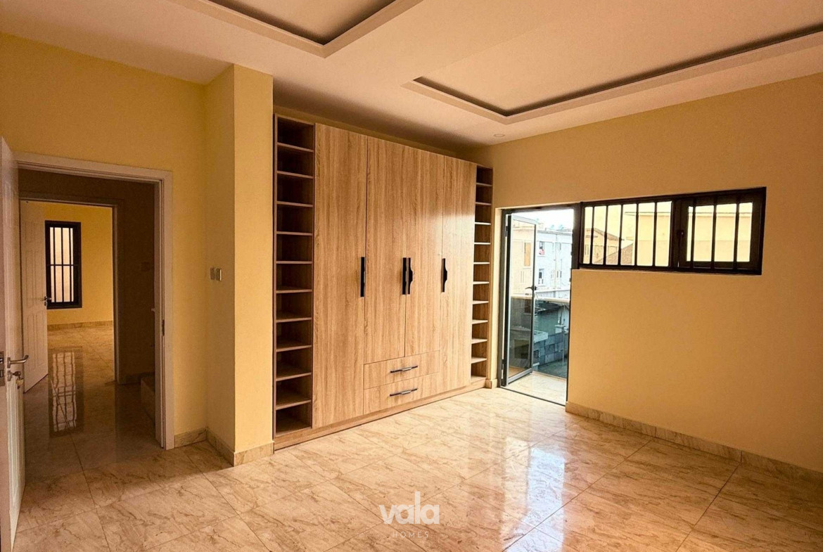 Four bedroom semi detached duplex (AGUNGI4BSD01)