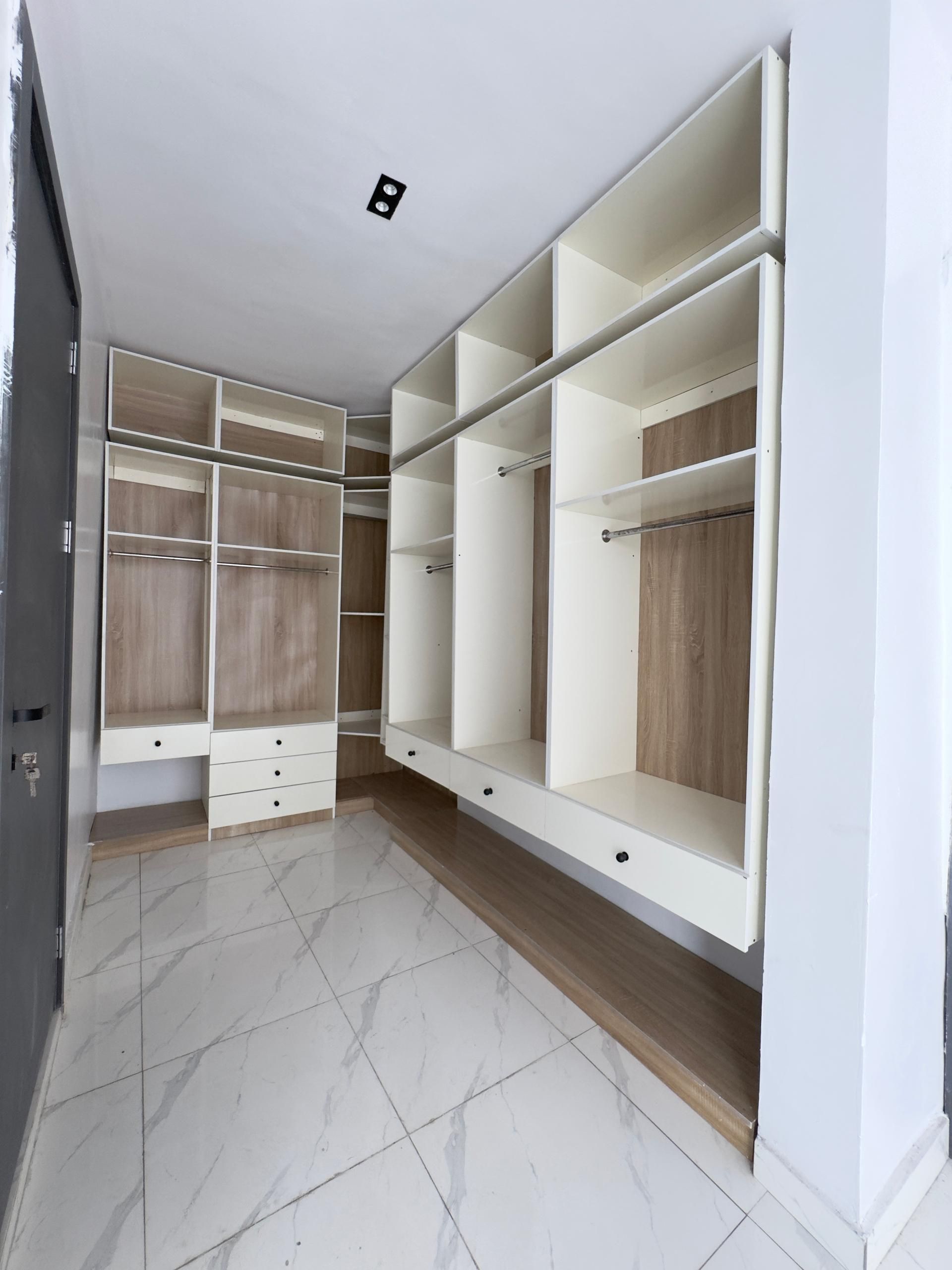 Four bedroom semi detached duplex (AGUNGI4BSD02)