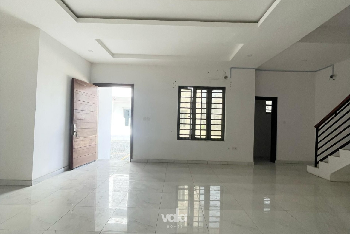 Four bedroom terrace duplex (OLOGOLO4TD02)