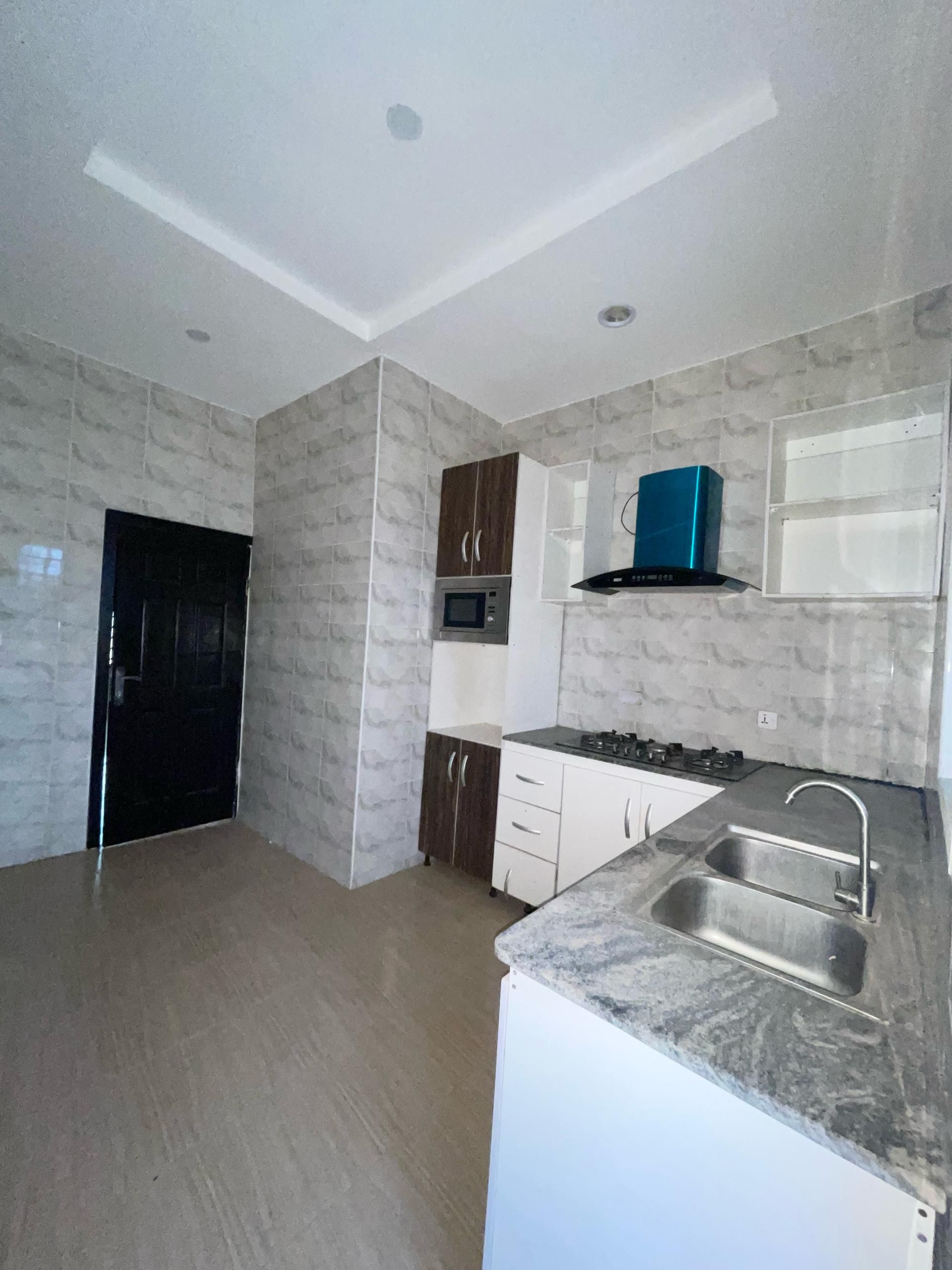 Four bedroom terrace duplex (OLOGOLO4TD02)