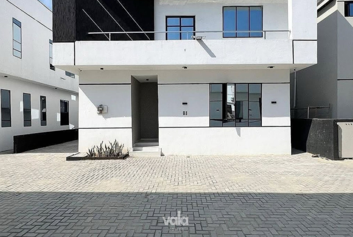 Fully serviced four bedroom detached duplex (ORCHID4BDD03)