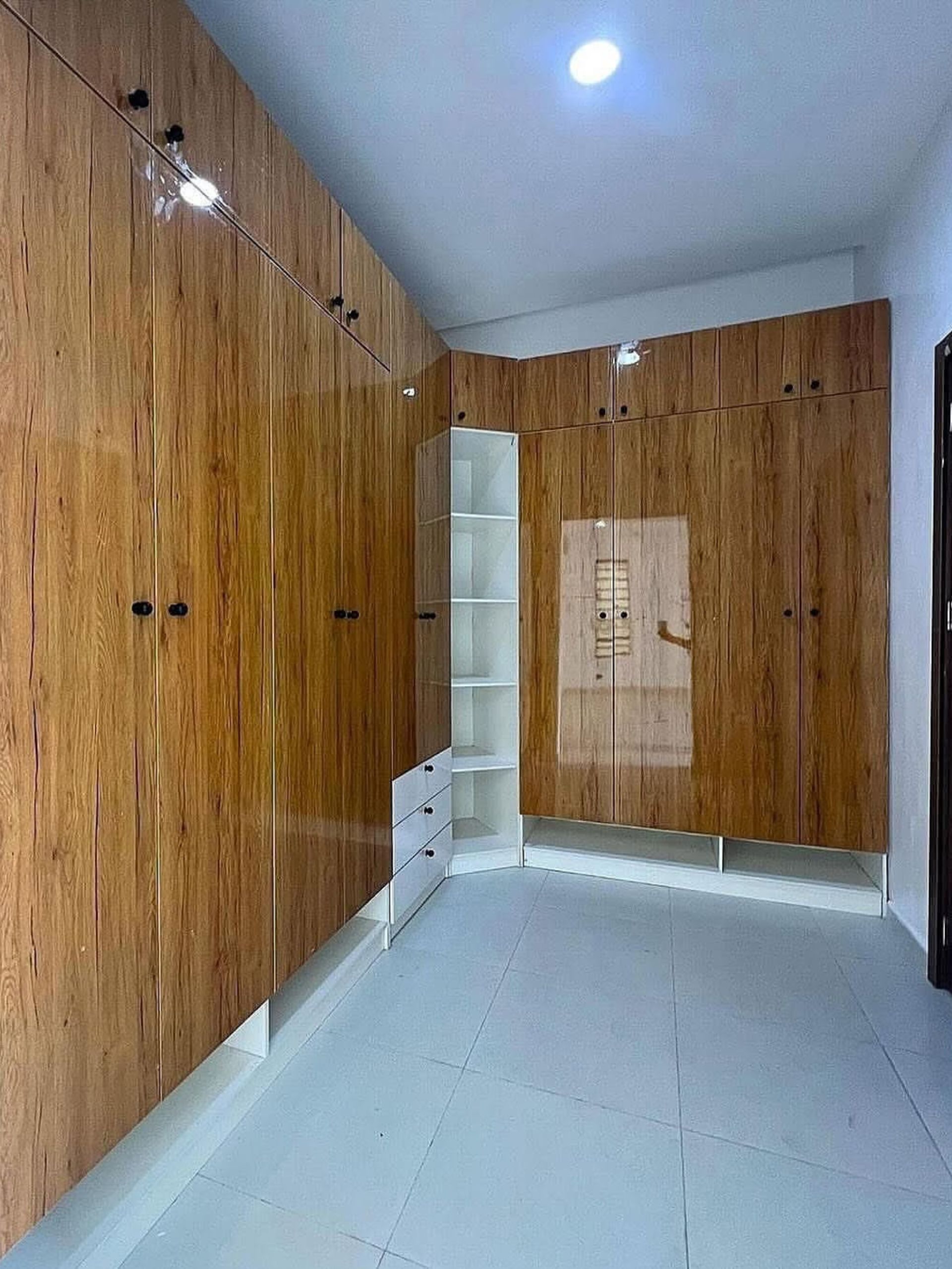 Fully serviced four bedroom detached duplex (ORCHID4BDD03)