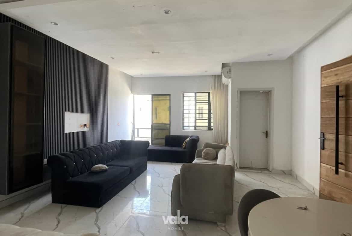 Furnished three bedroom apartment (CHEVRN3B01)